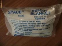 FOLIE DE SUPRAVIETUIRE RESQUE BLANKET SPACE brand USA foto