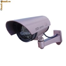 Kit 4 x Camera supraveghere falsa cu aspect foarte realist dummy camera foto