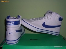 GHETE NIKE/DIVERSE CULORI foto