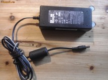 Alimentator 12v cu 3.3 A foto