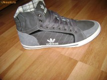 Vand ghete adidas model inedit foto