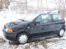 Vand Fiat punto pret negociabil foto