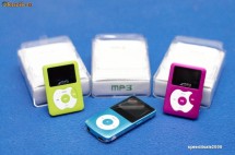 Mp3 Playere cu memorie interna 4 GB ( noi sigilate ) foto