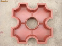 Matrite (cofraje) din plastic pentru pavele si borduri foto
