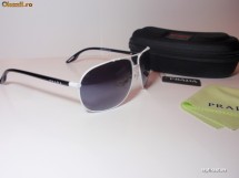 Ochelari de soare PRADA! Replica! Cu toc si servetel! foto