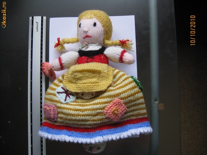 PAPUSA DE COLECTIE CU 2 CAPURI,DIN MOHAIR,LUCRATA MANUAL foto mare