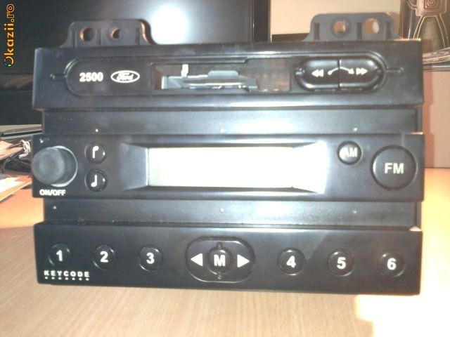vand radiocas Ford 2500 foto mare