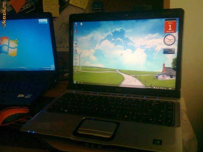 laptop hp foto mare