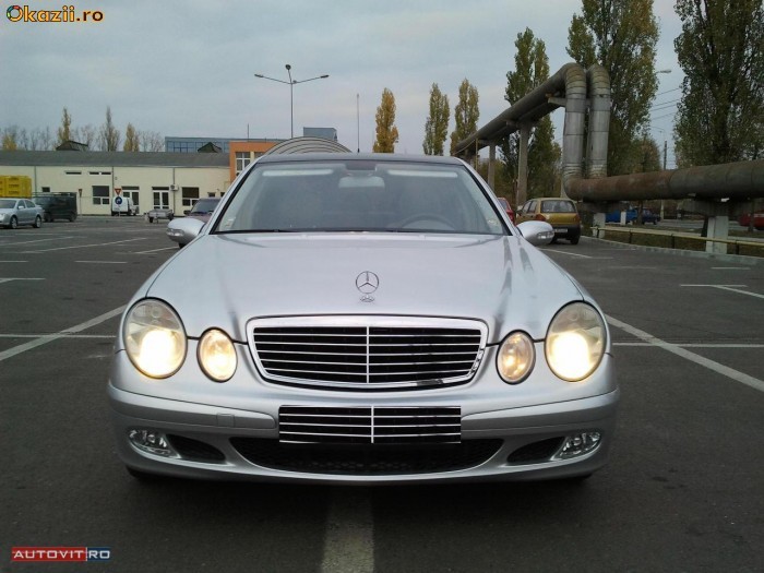 MERCEDES E 200 foto mare