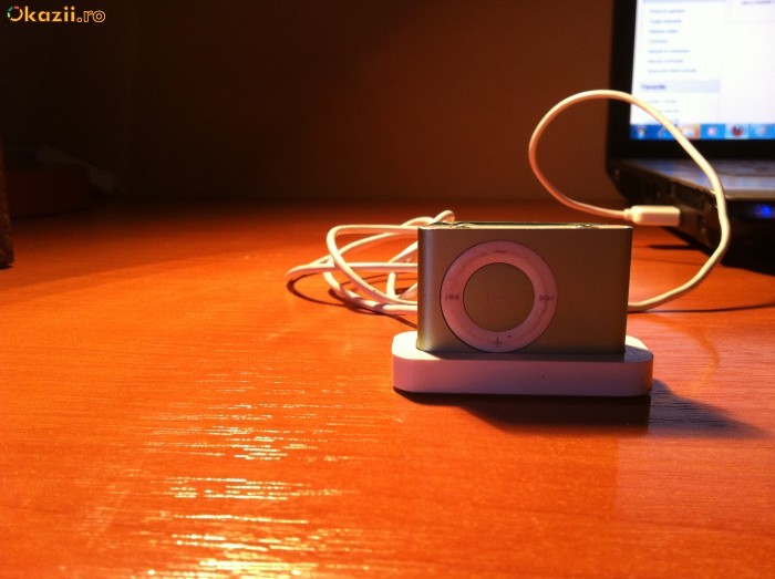 Vand iPod Shuffle Verde 2nd Generation 1Gb foto mare