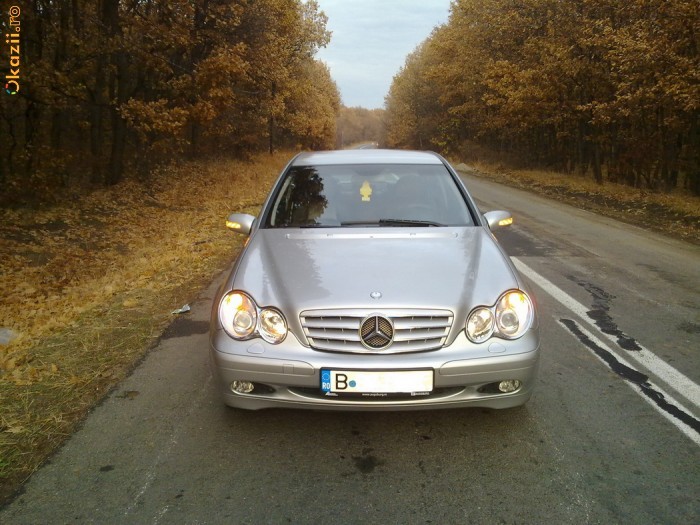 Vand urgent Mercedes C180 Kompressor foto mare