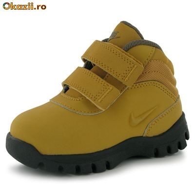 Ghete bocanci Nike Mandara pentru copii marimea 25 foto mare