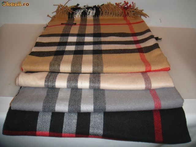 FULAR  BURBERRY  CLASSIC  CASHMIRE  4 CULORI foto mare