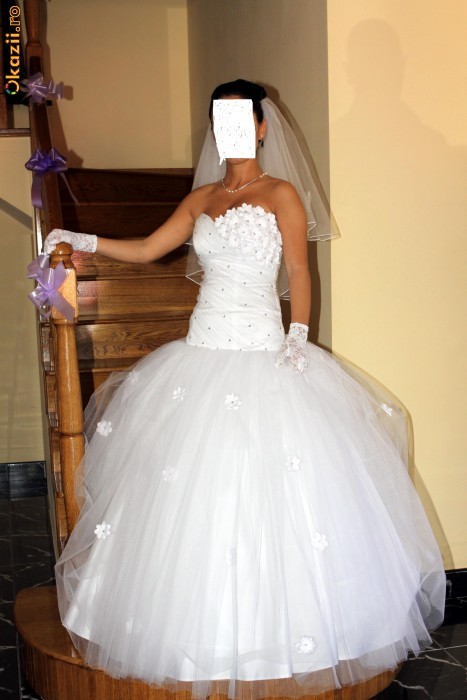 Vand rochie de mireasa foto mare