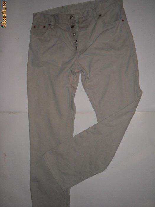 blugi  LEVI S  501 foto mare