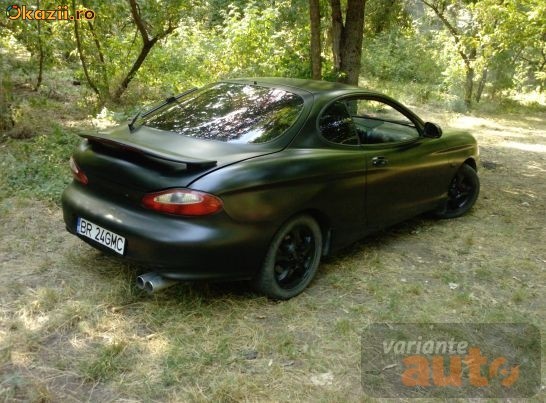 hyundai coupe negru mat foto mare