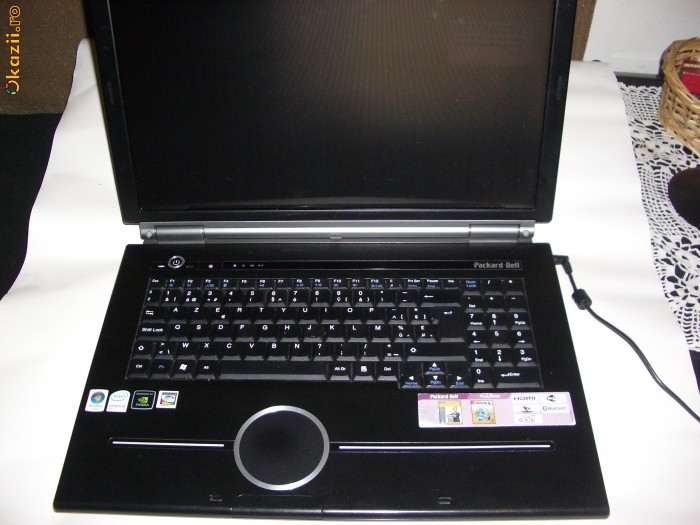 Packard Bell Minos GP 17inch foto mare