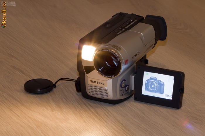 Camera video SAMSUNG SCL906 - telecomanda + 2 baterii + GEANTA PROFESIONALA CADOU foto mare