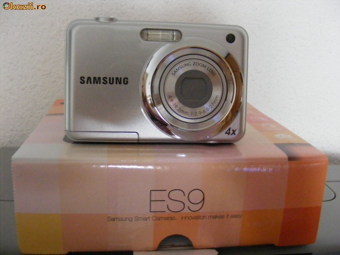 APARAT FOTO SAMSUNG ES9 Silver  NOU ,in cutie, garantie 2ani pana in ianuarie 2014 foto mare