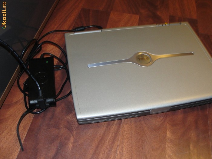 laptop DELL inspiron foto mare