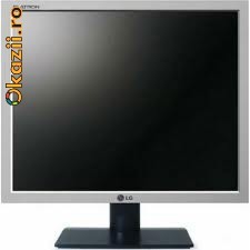 LCD LG foto mare