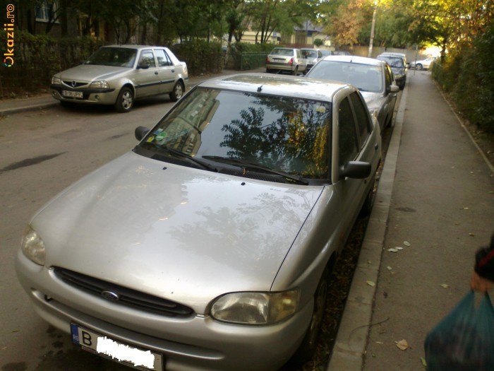 Vand Ford Escort foto mare