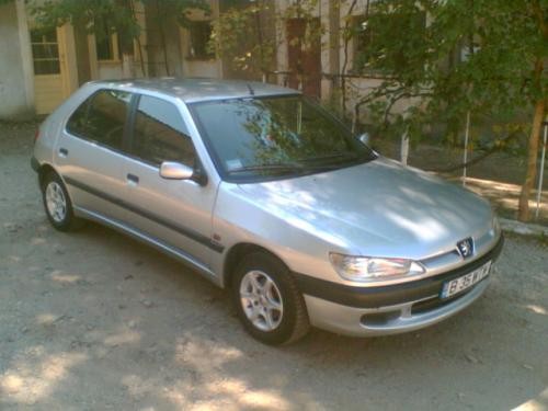 peugeot 306 IREPROSABIL foto mare