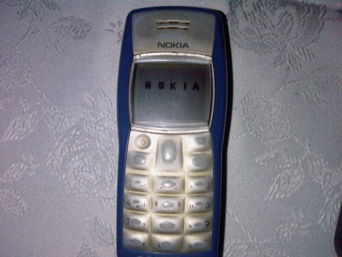 Vand NOKIA 1100 folosit la stiti voi ce :D NE INTELEGEM LA PRET! foto mare